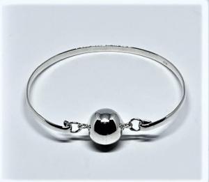 Contemporary Sterling Silver Ball Bracelet